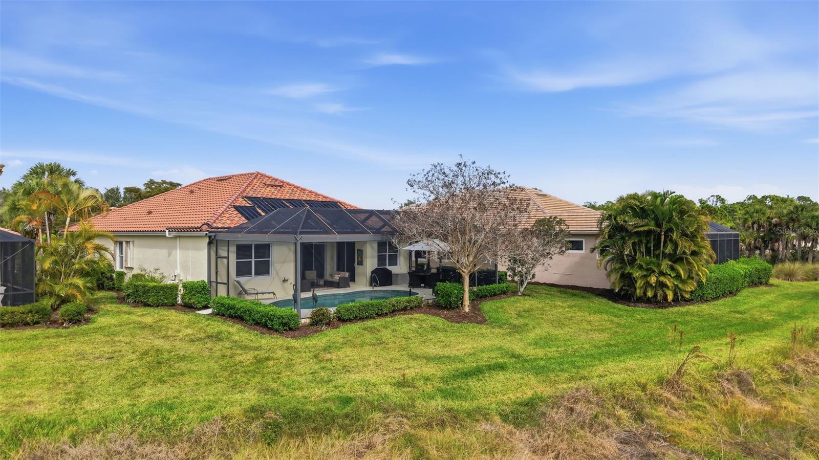 RIVERWOOD - Residential