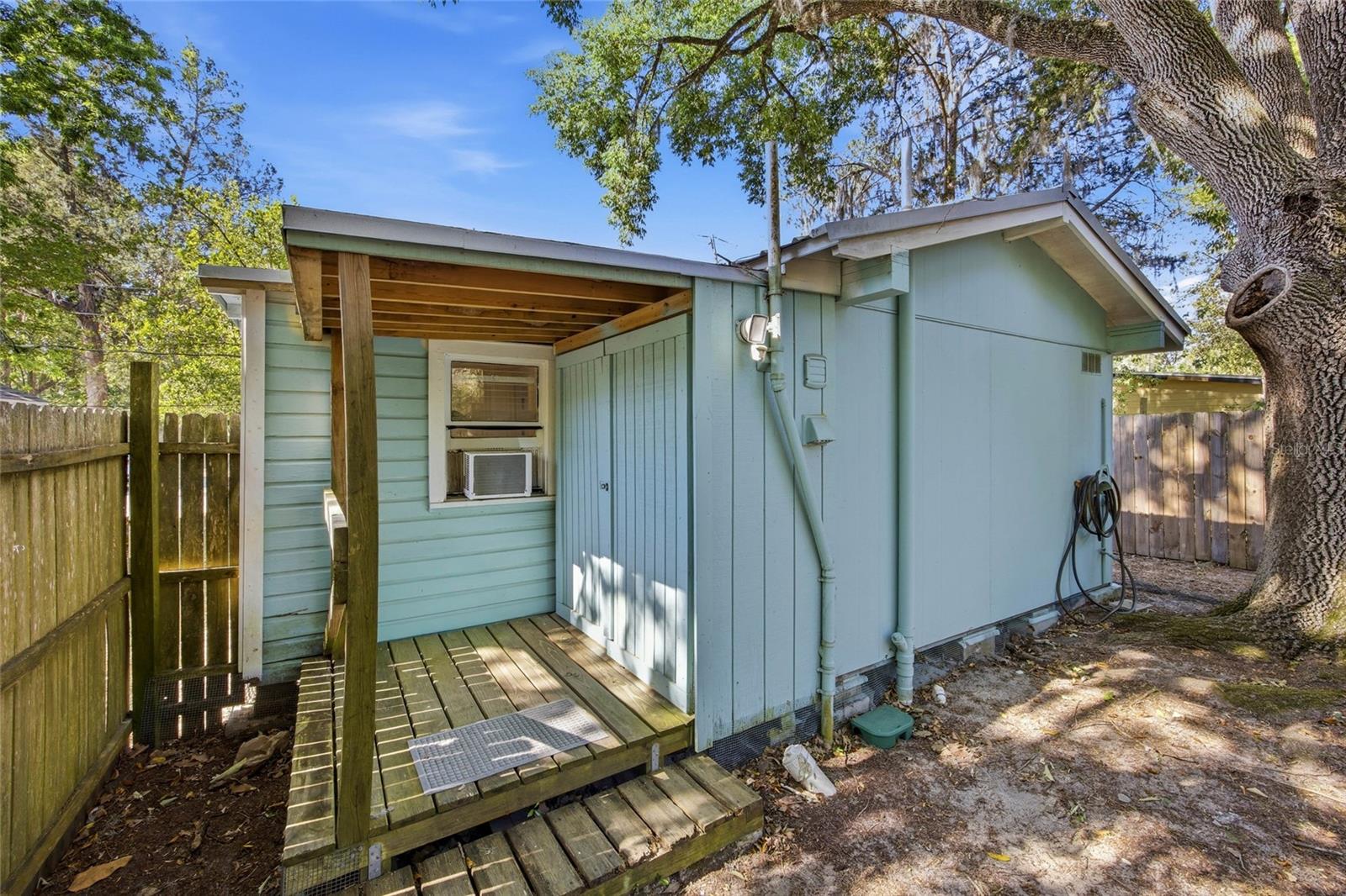 OAK HILL - Residential