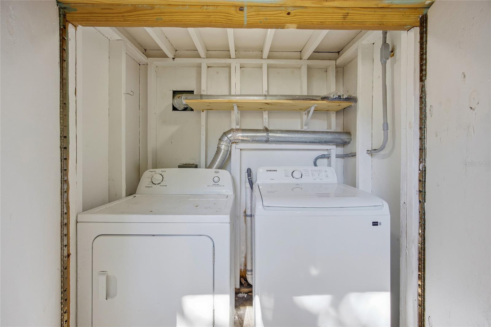 OAK HILL - Residential