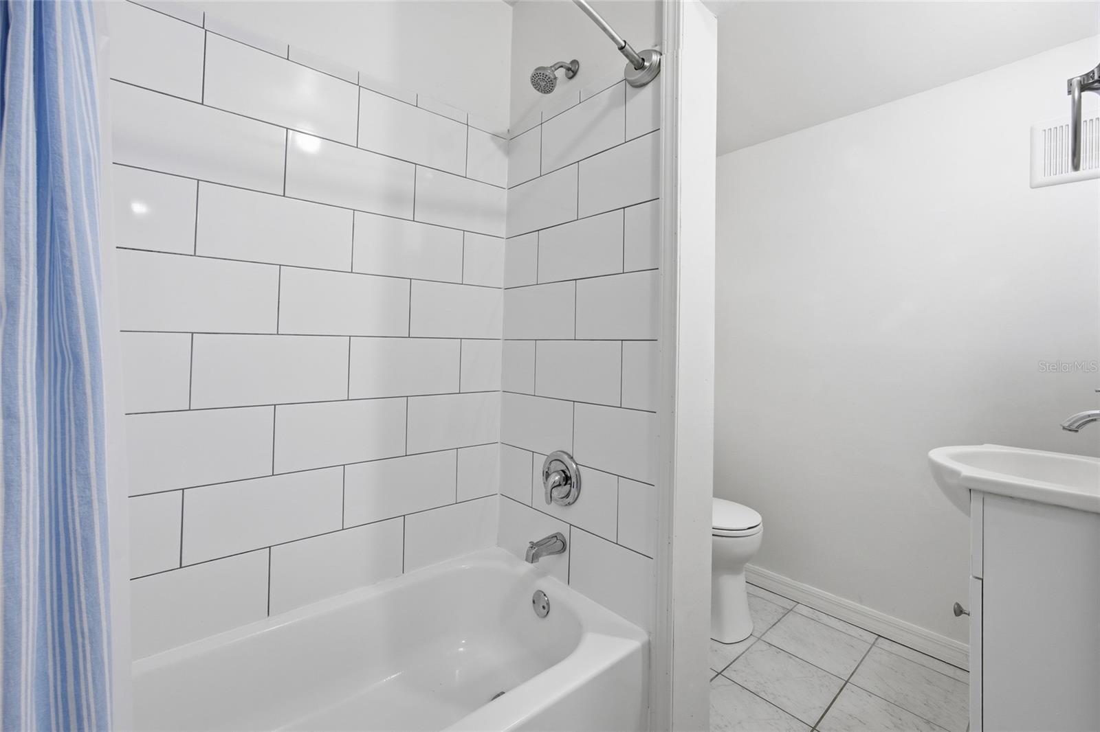 OAK HILL - Residential