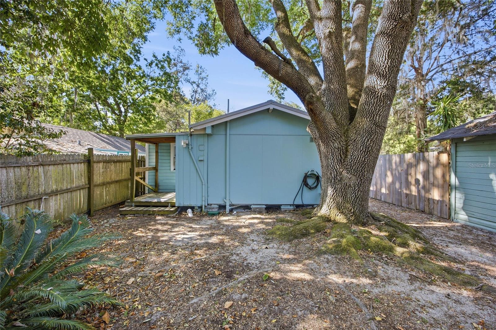 OAK HILL - Residential