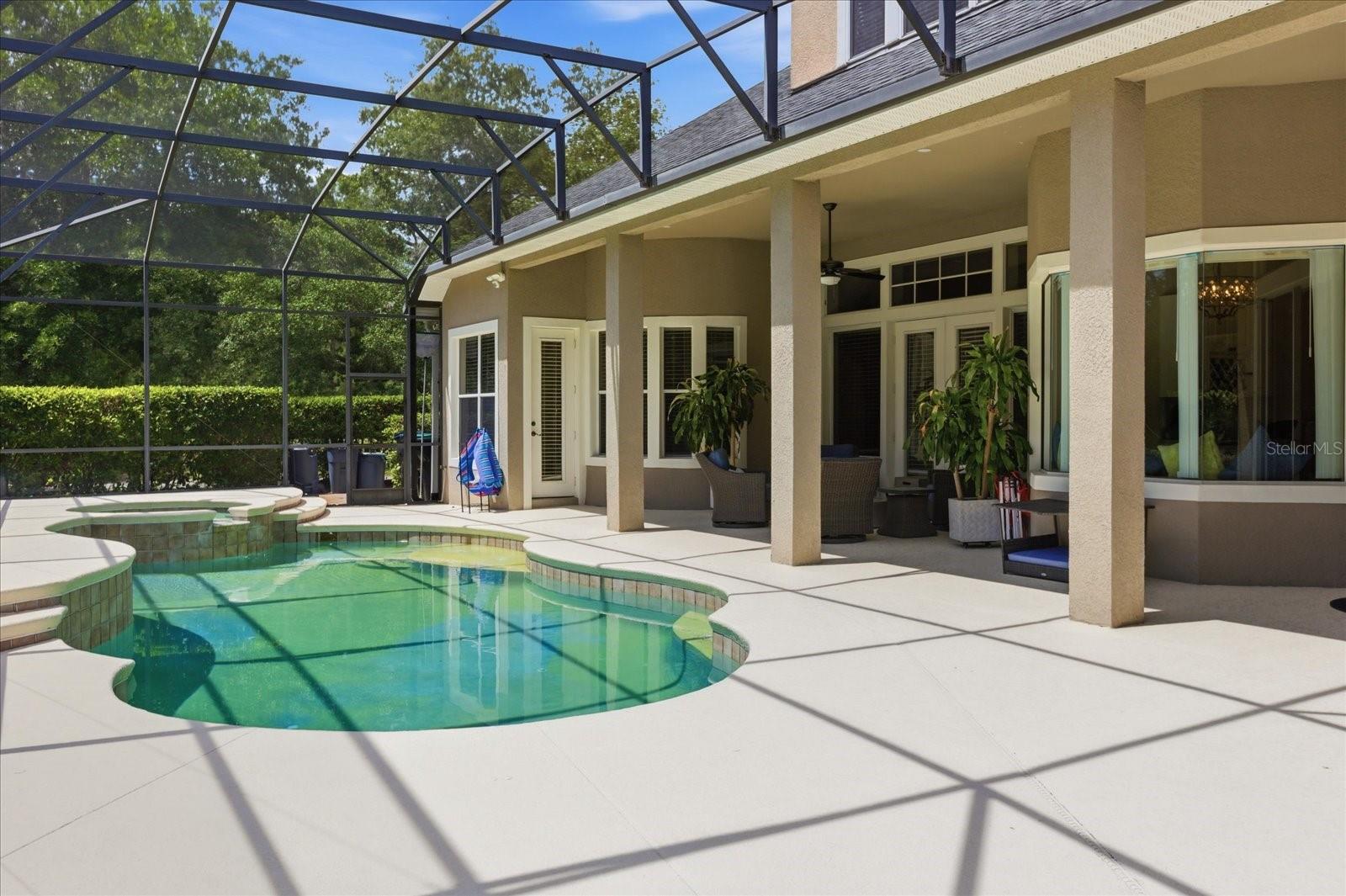 LIVE OAK ESTATES - Residential