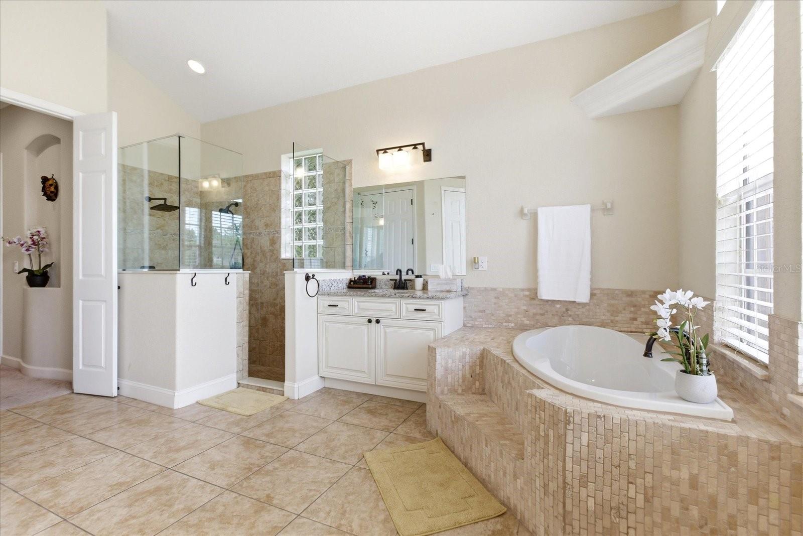 LIVE OAK ESTATES - Residential