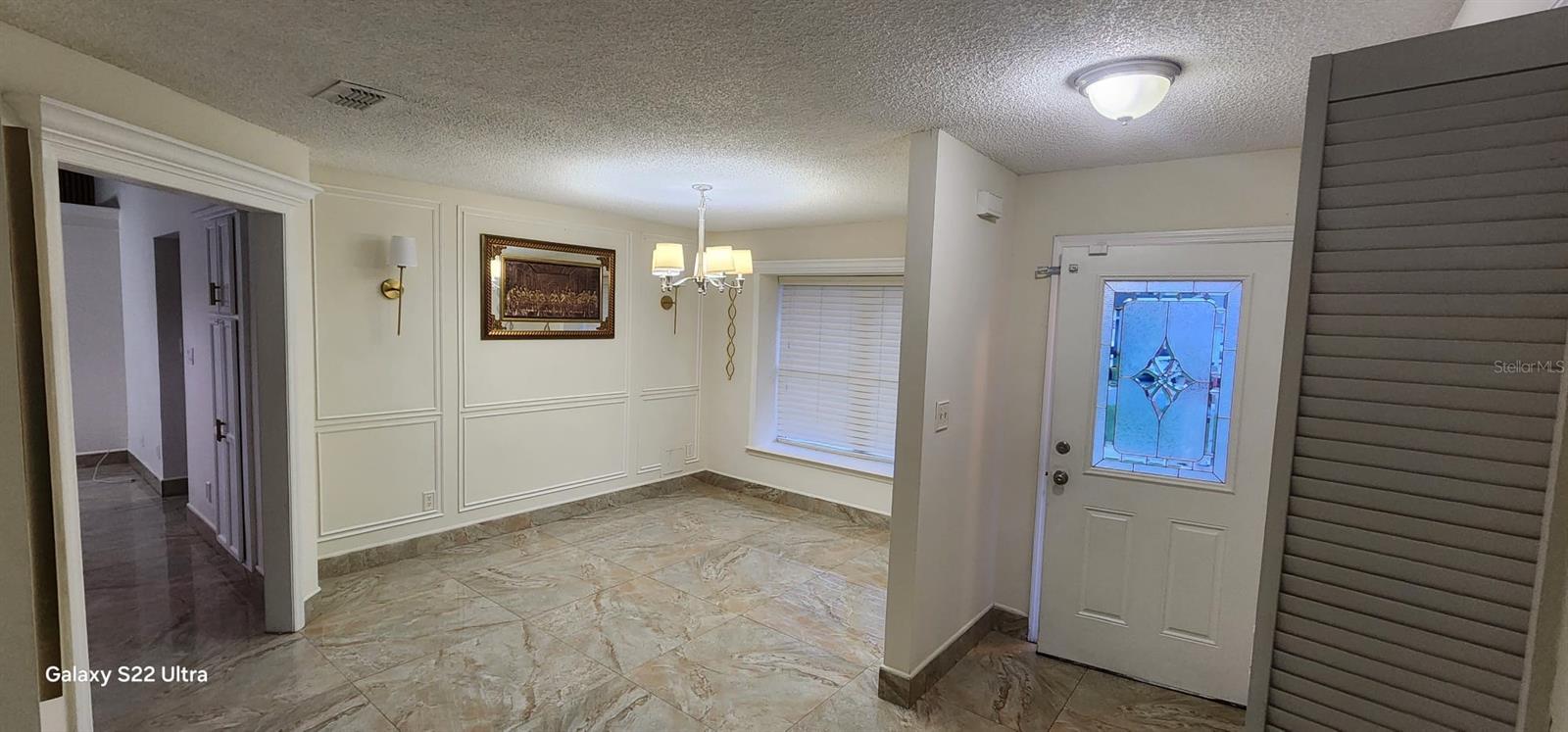 112 ROSEWOOD COURT