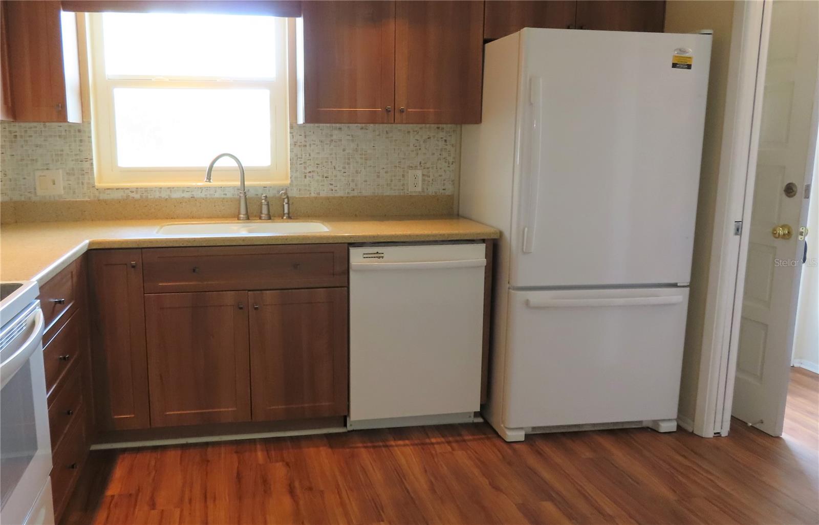 ON TOP OF THE WORLD - Residential Lease