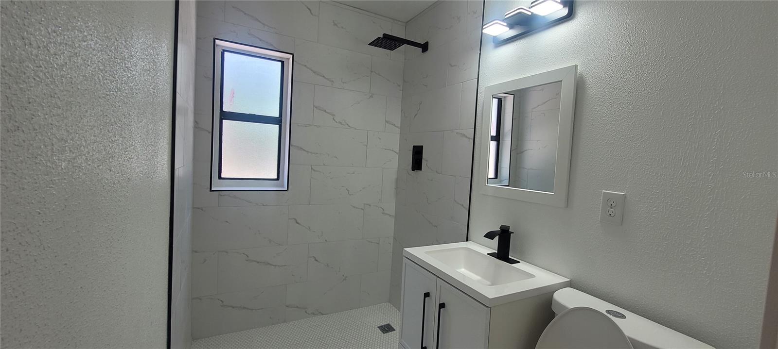 APOLLO BEACH UNIT 1 PT 2 - Residential