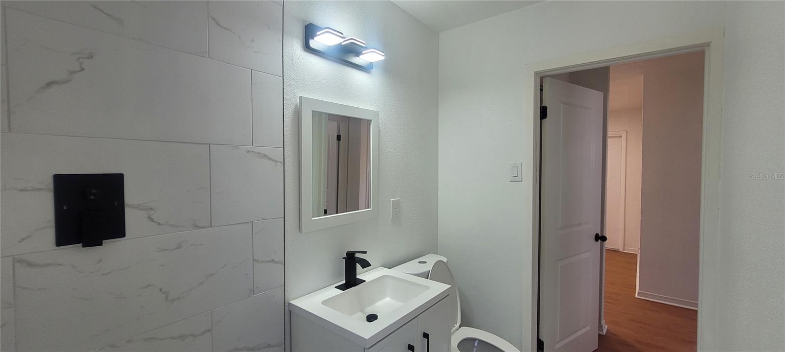 APOLLO BEACH UNIT 1 PT 2 - Residential