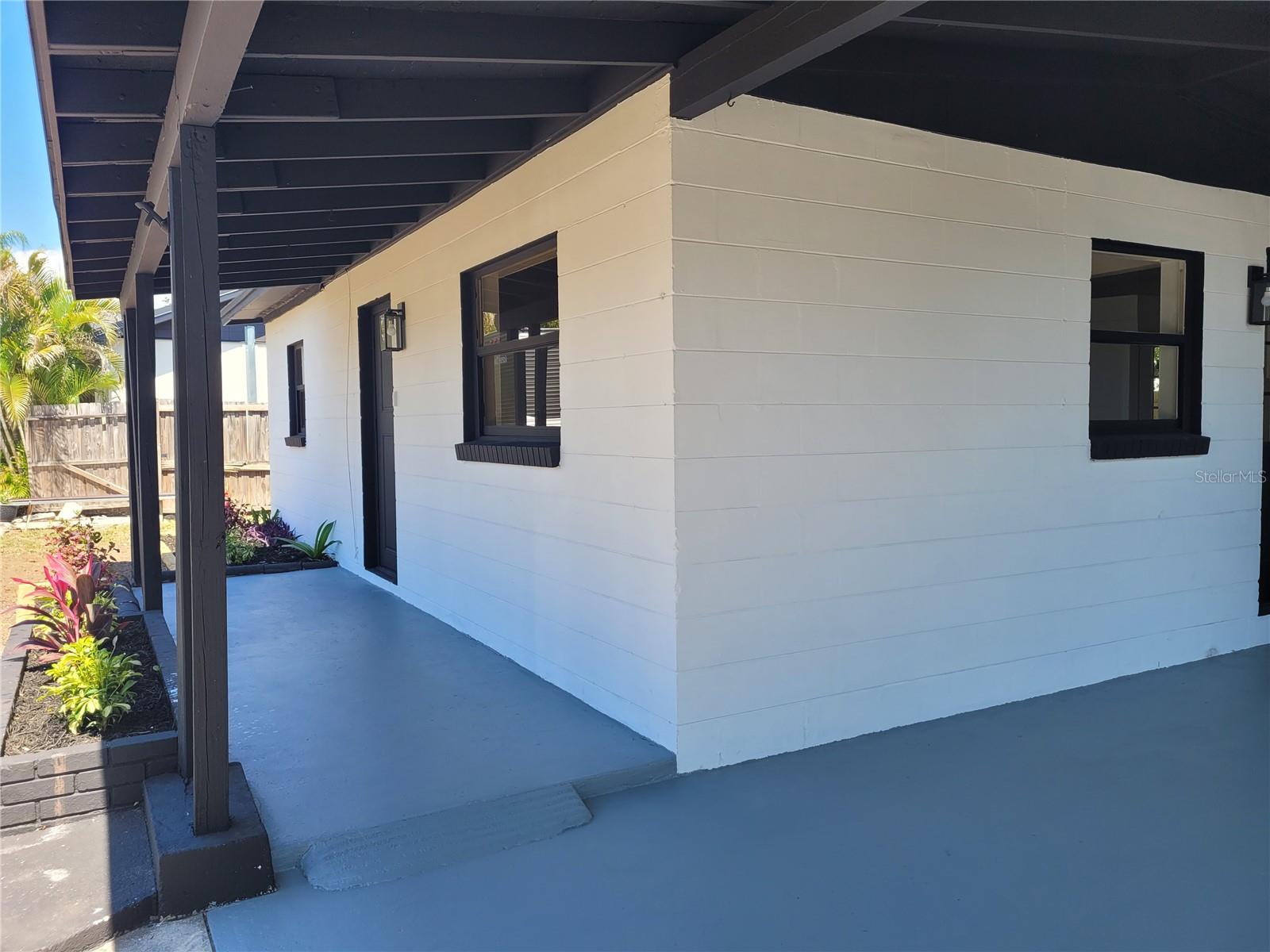 APOLLO BEACH UNIT 1 PT 2 - Residential