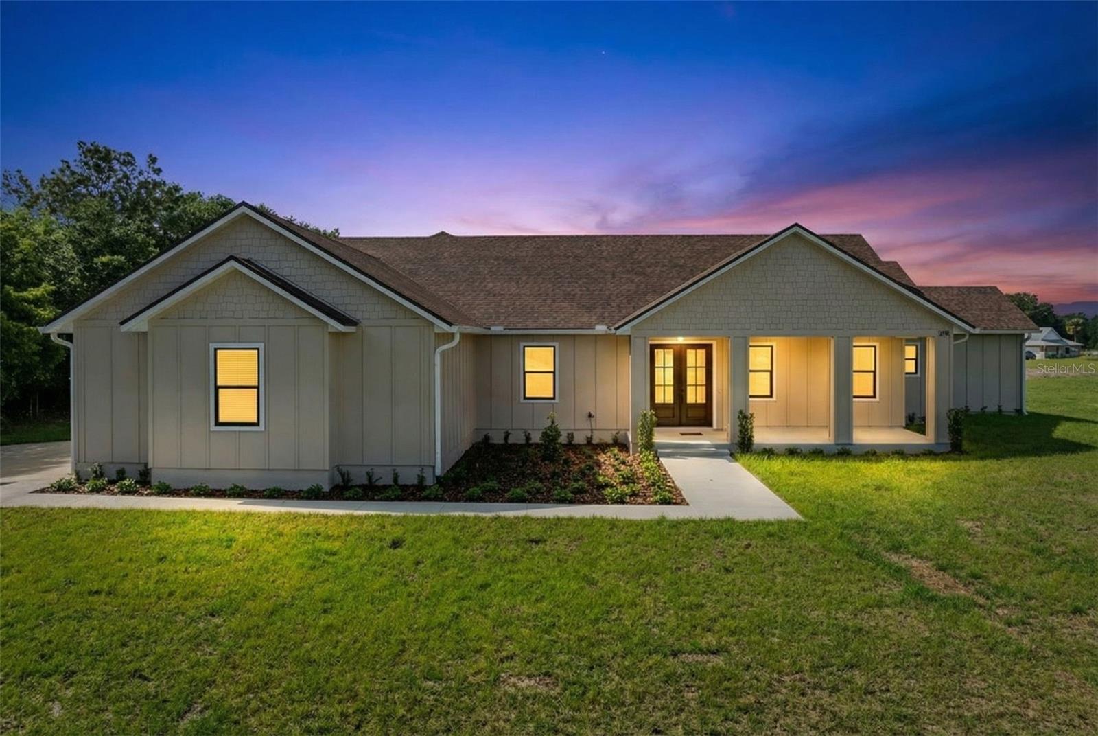 1290 WHITMAN LANE