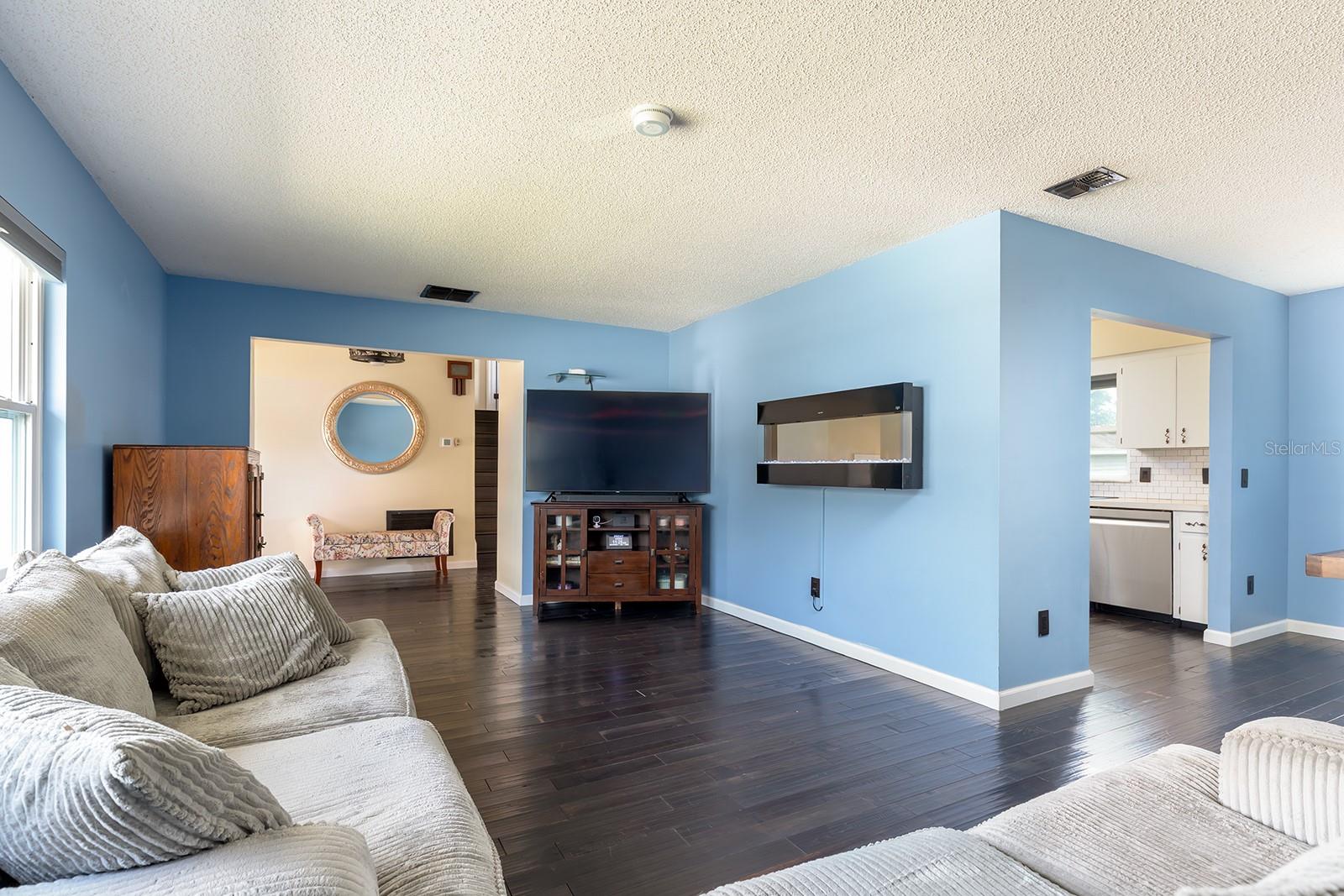 OAK FOREST UNIT 1 - Residential