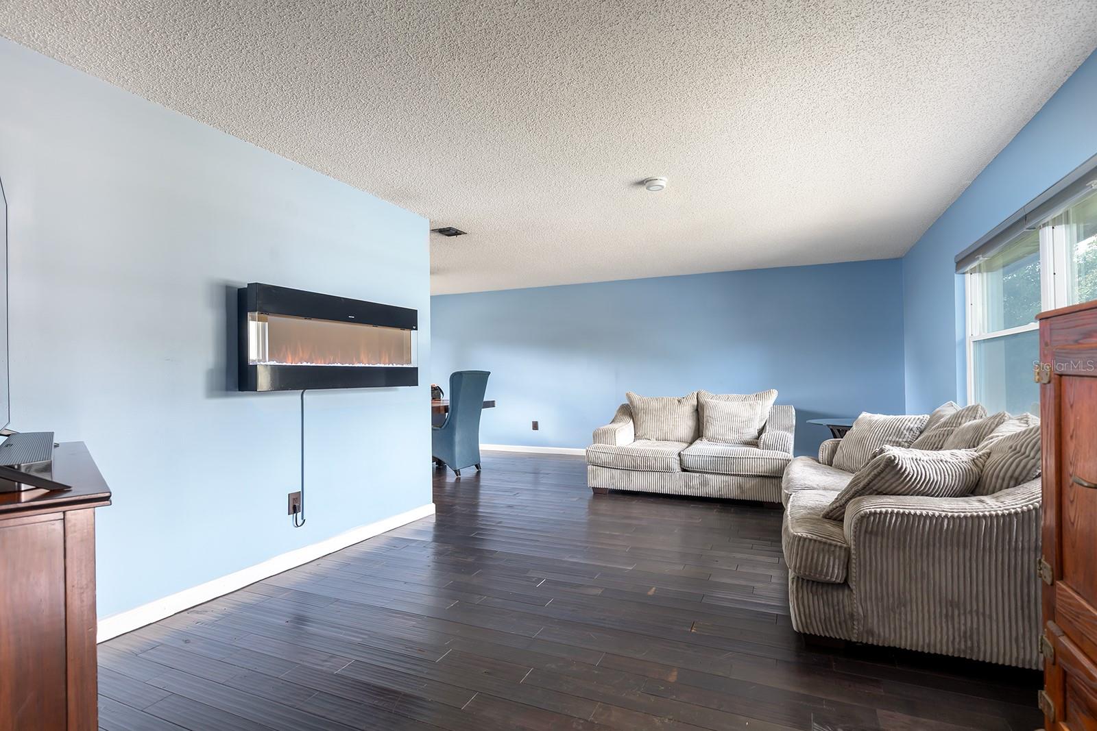 OAK FOREST UNIT 1 - Residential