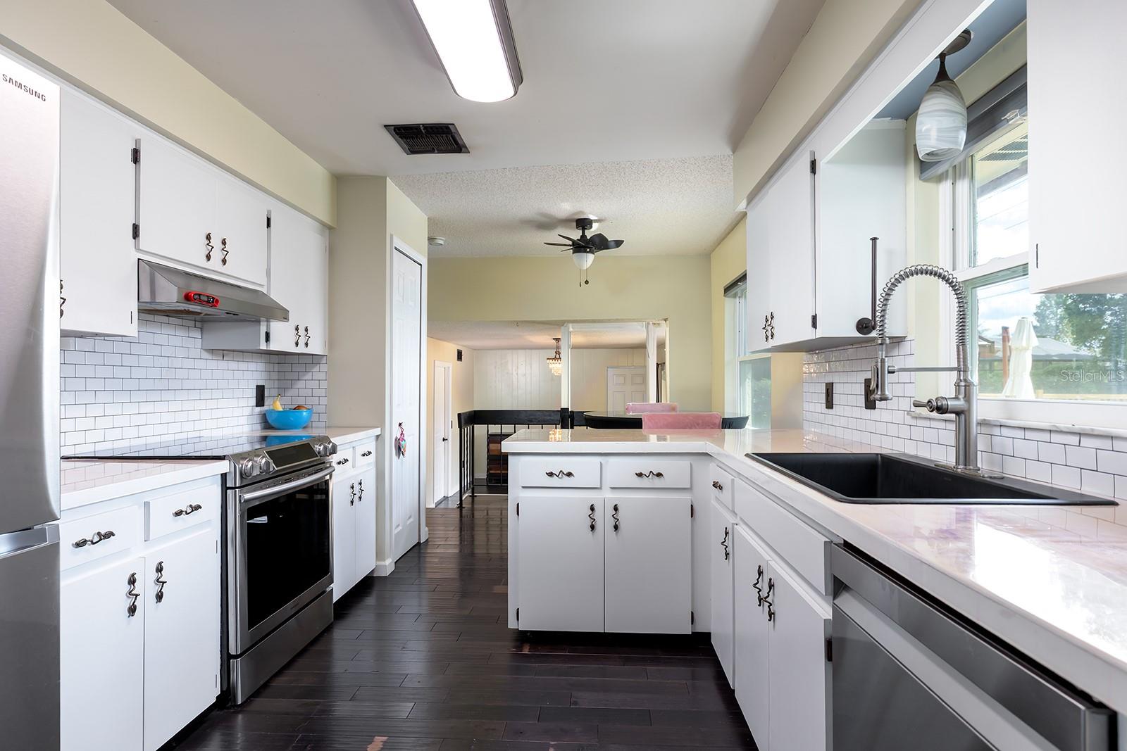 OAK FOREST UNIT 1 - Residential
