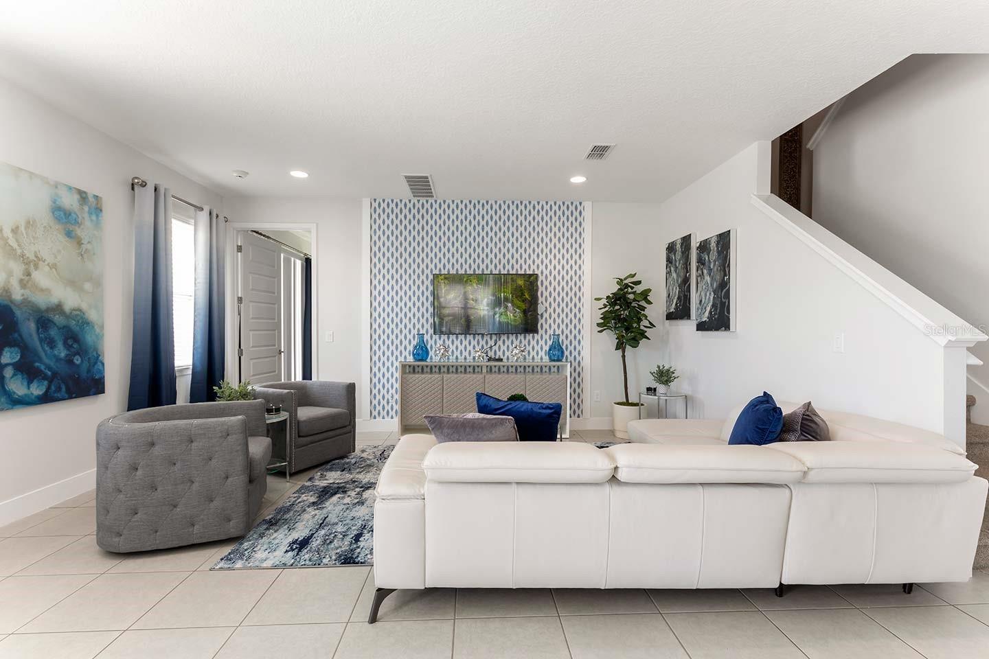 REUNION WEST PH 1 WEST & AMENT CTR RPLT - Residential