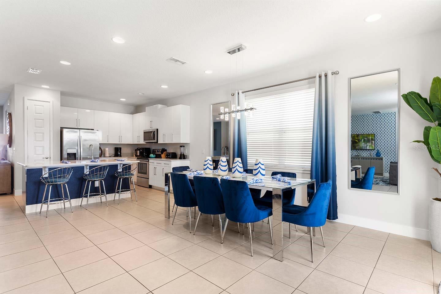 REUNION WEST PH 1 WEST & AMENT CTR RPLT - Residential