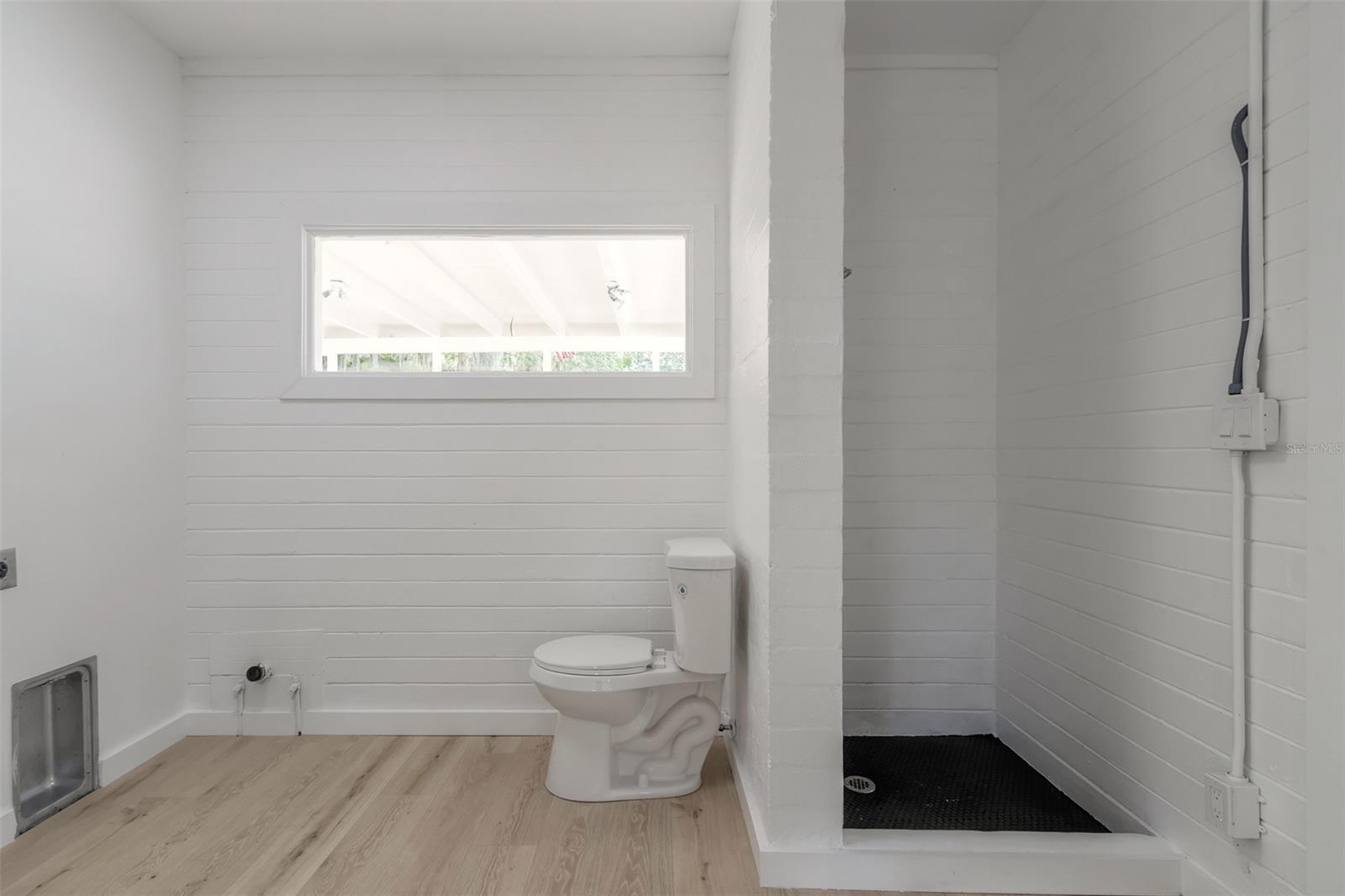 Florida Shores 01 - Residential