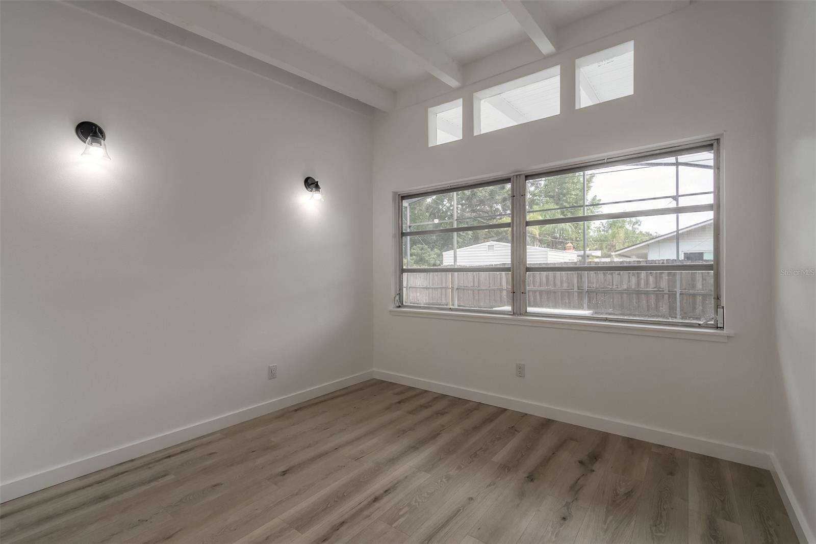 Florida Shores 01 - Residential