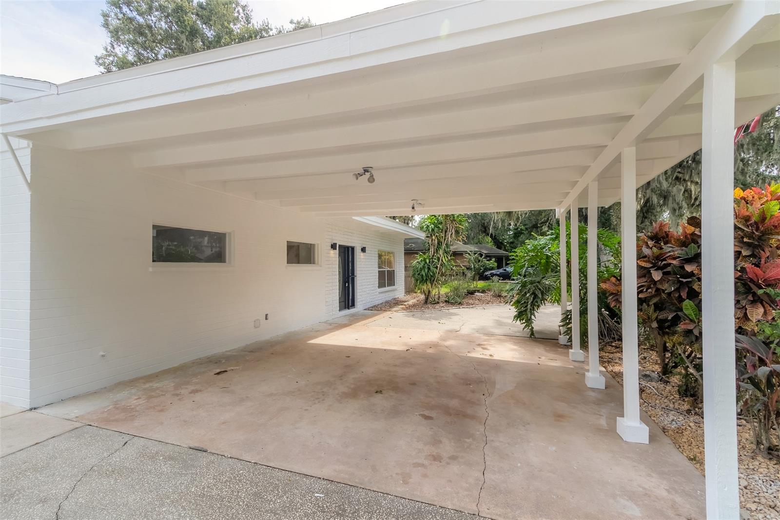 Florida Shores 01 - Residential