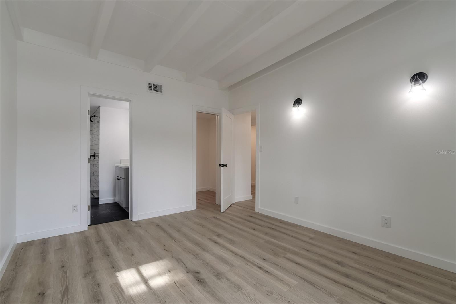 Florida Shores 01 - Residential