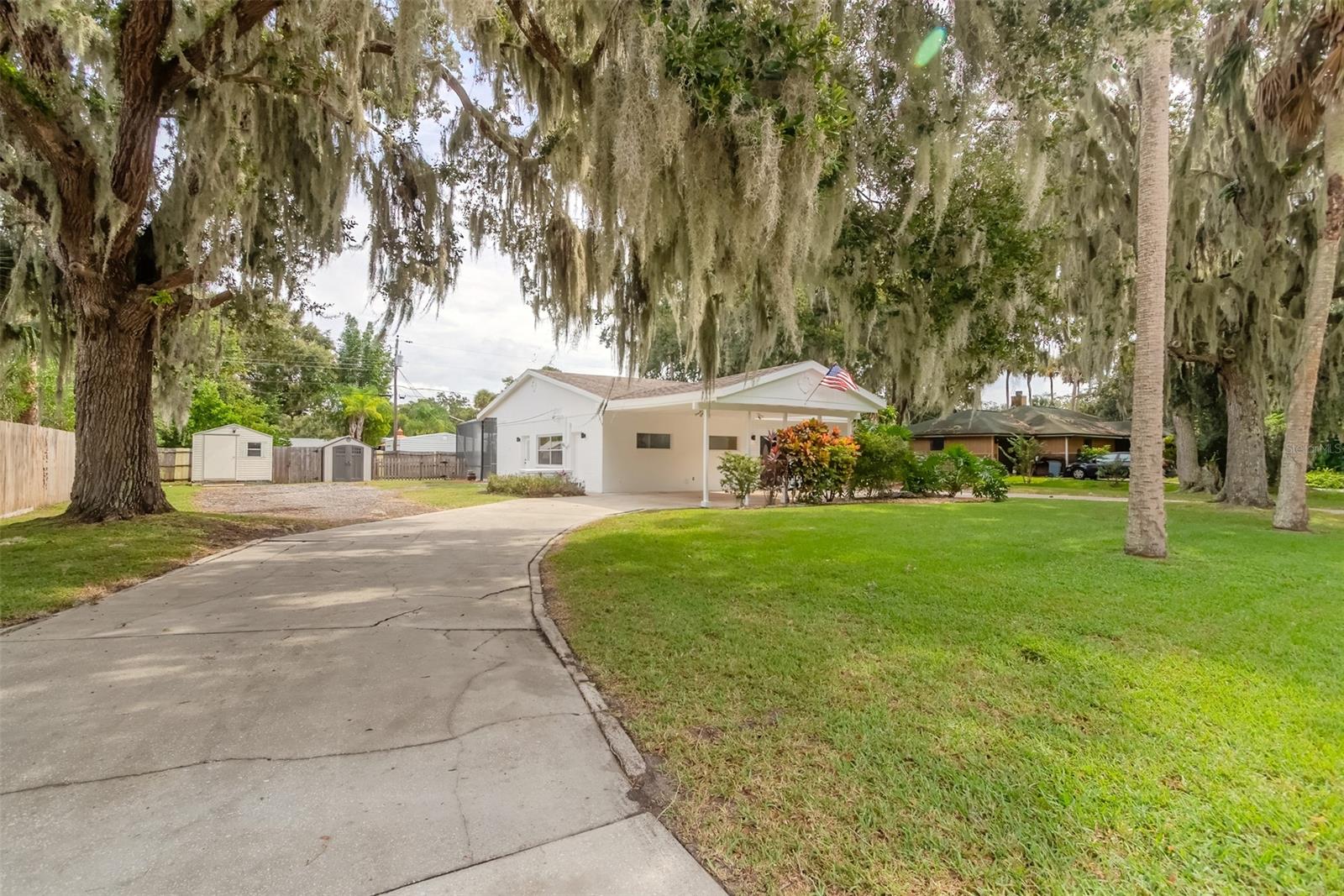 Florida Shores 01 - Residential