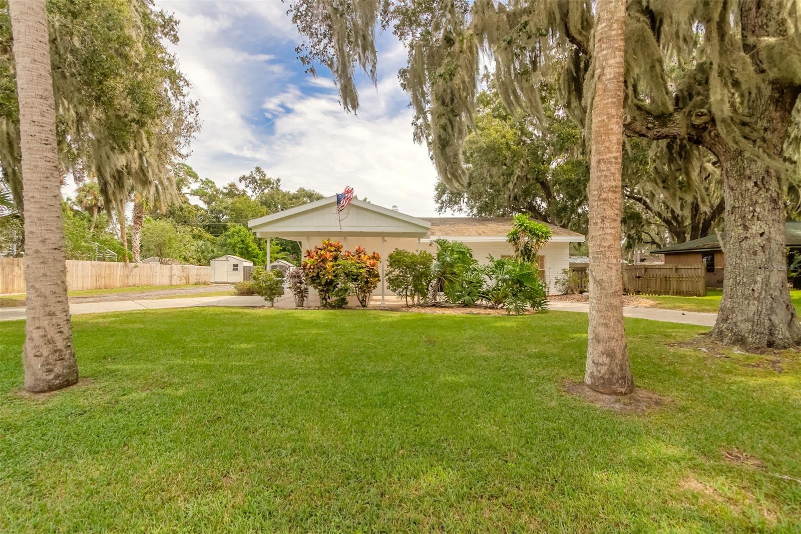 Florida Shores 01 - Residential