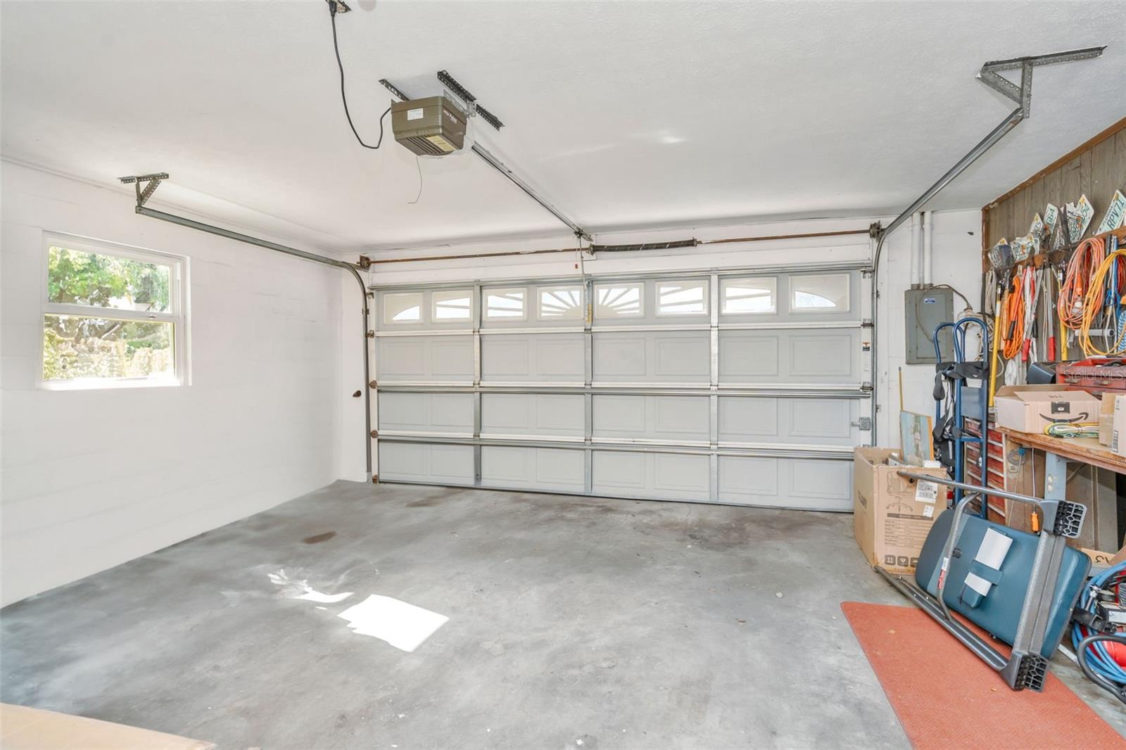 GARDEN OAKS UNIT 1 - Residential