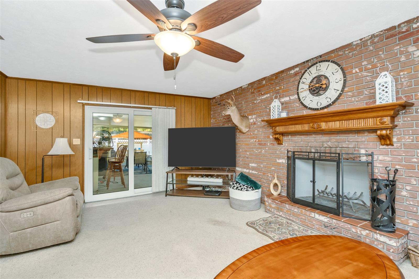 GARDEN OAKS UNIT 1 - Residential