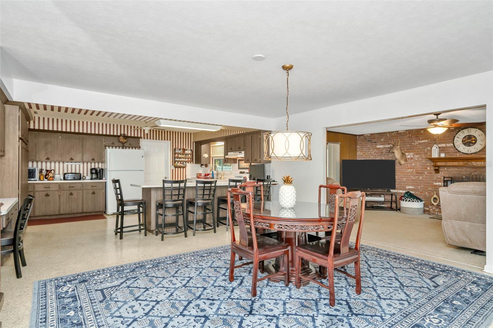 GARDEN OAKS UNIT 1 - Residential