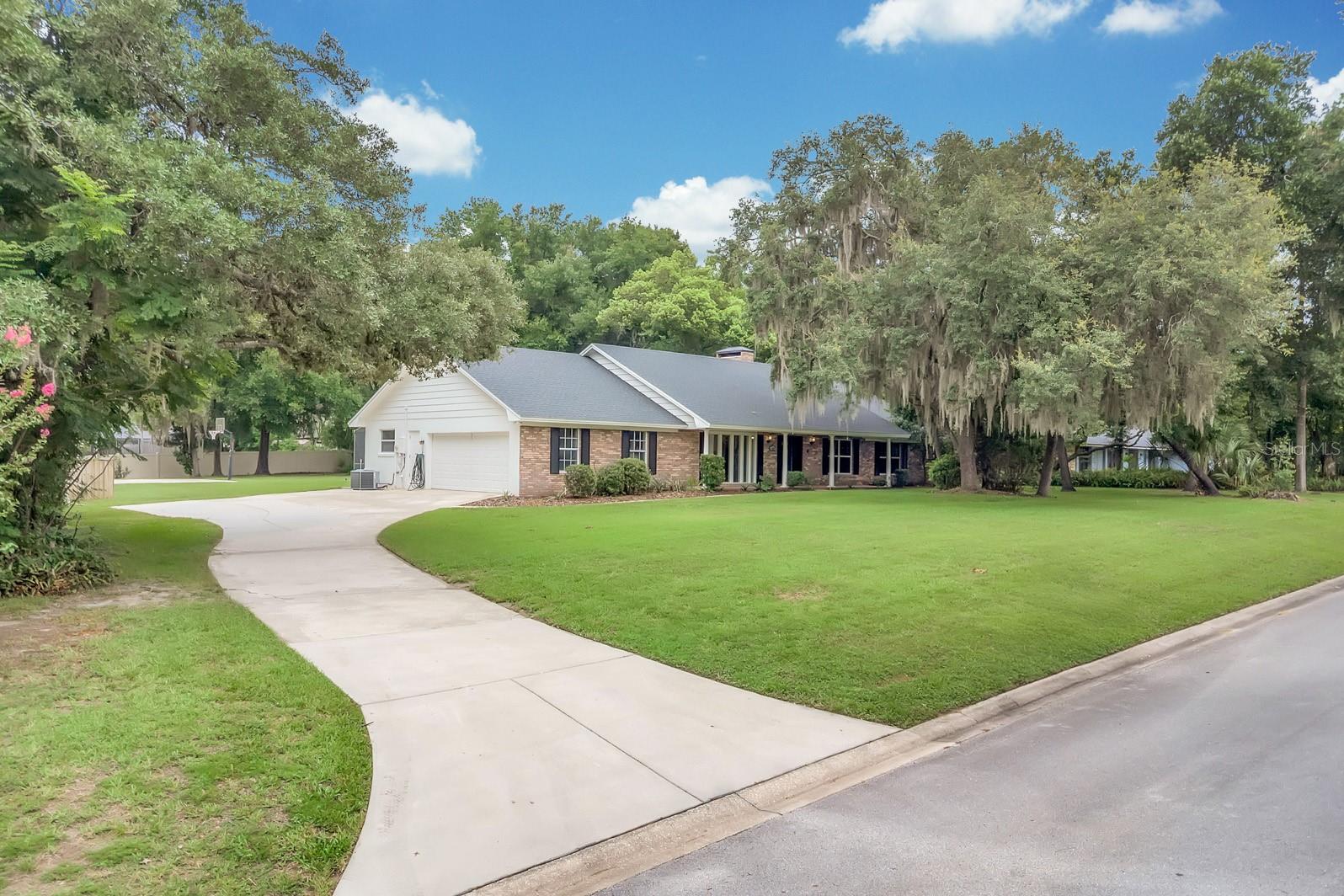 112 FOREST PARK COURT