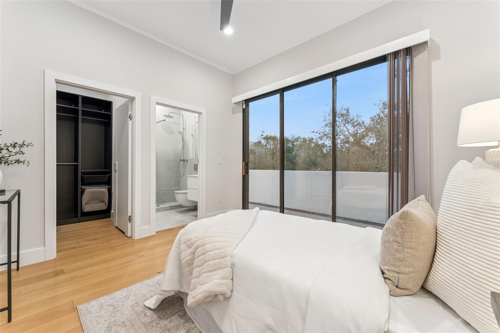 TWIN ACRES - Residential