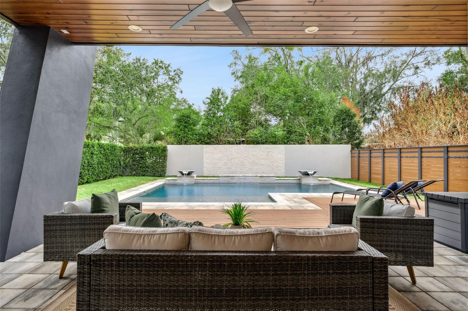 TWIN ACRES - Residential