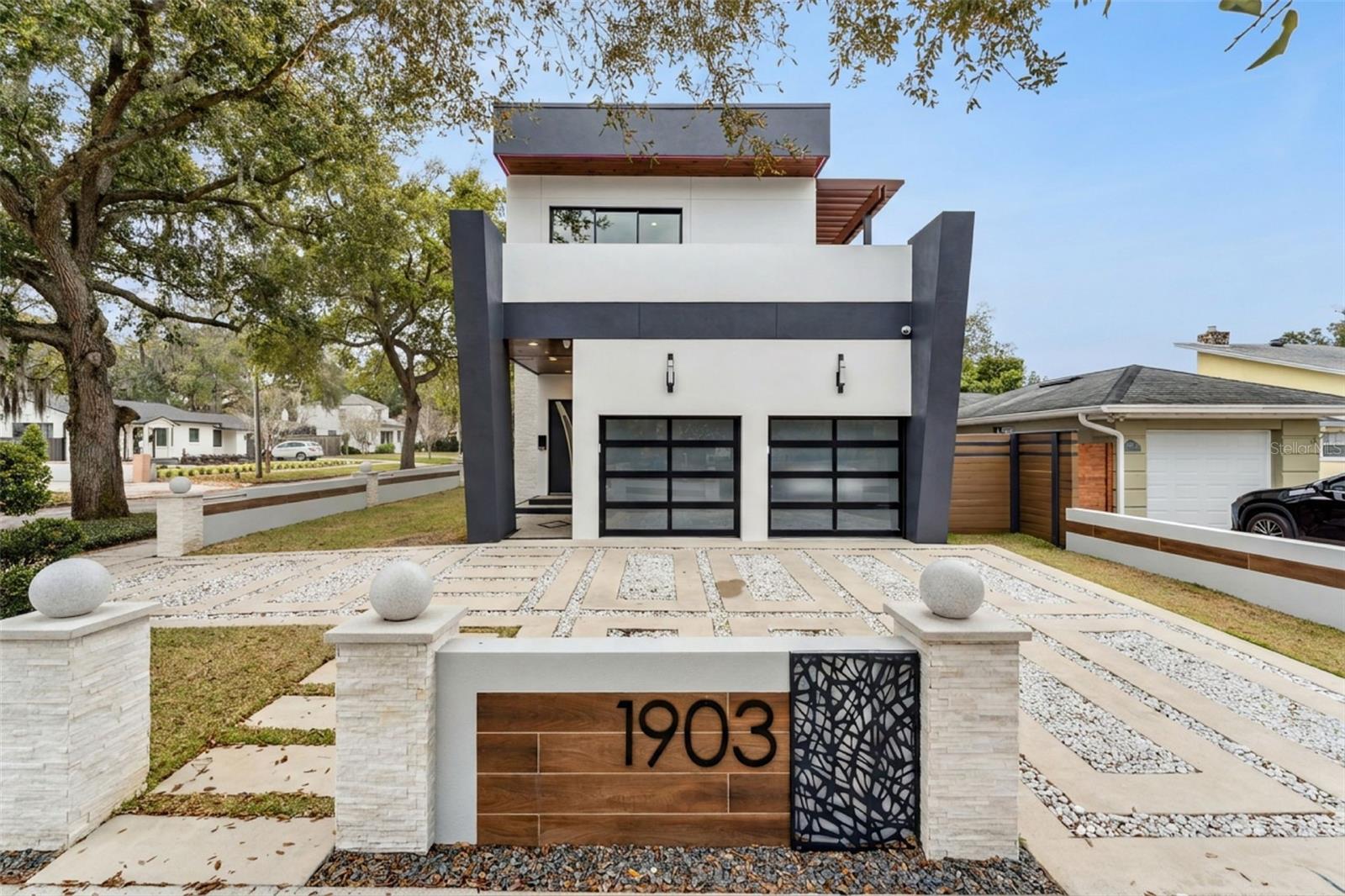 TWIN ACRES - Residential