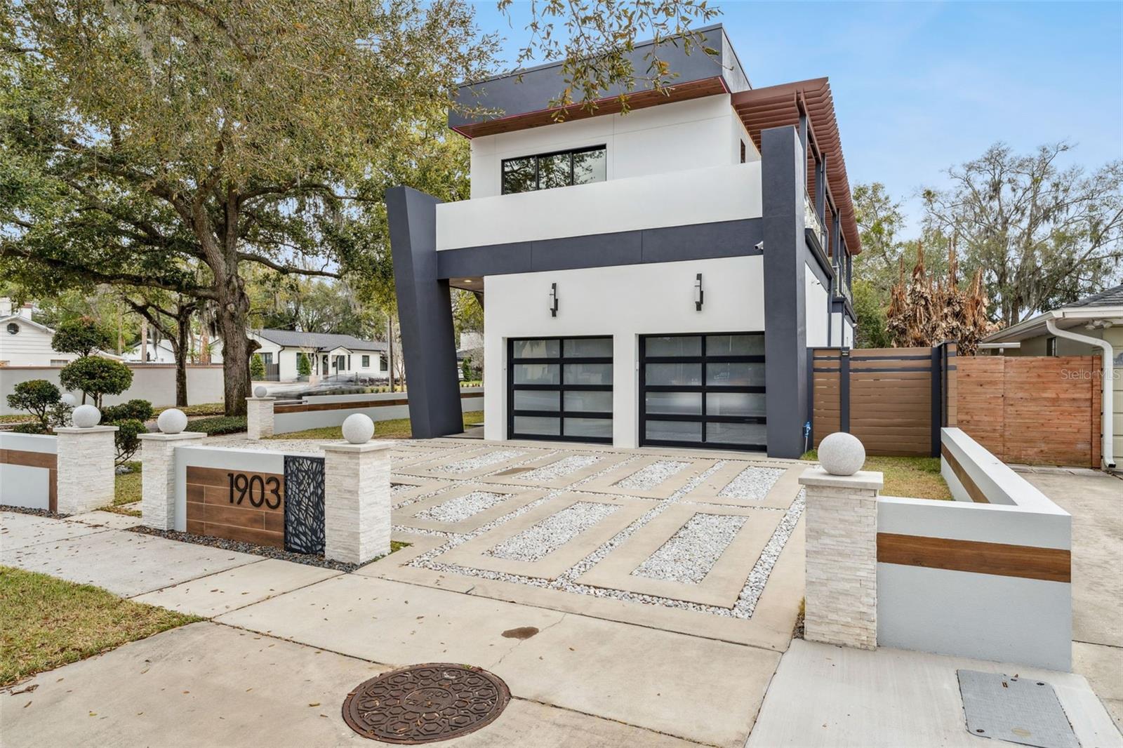 TWIN ACRES - Residential