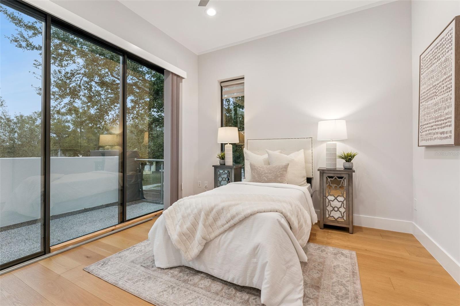 TWIN ACRES - Residential