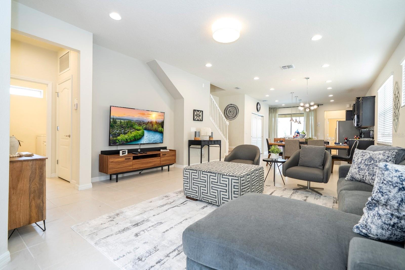 WINDSOR AT WESTSIDE PH 2B - Residential
