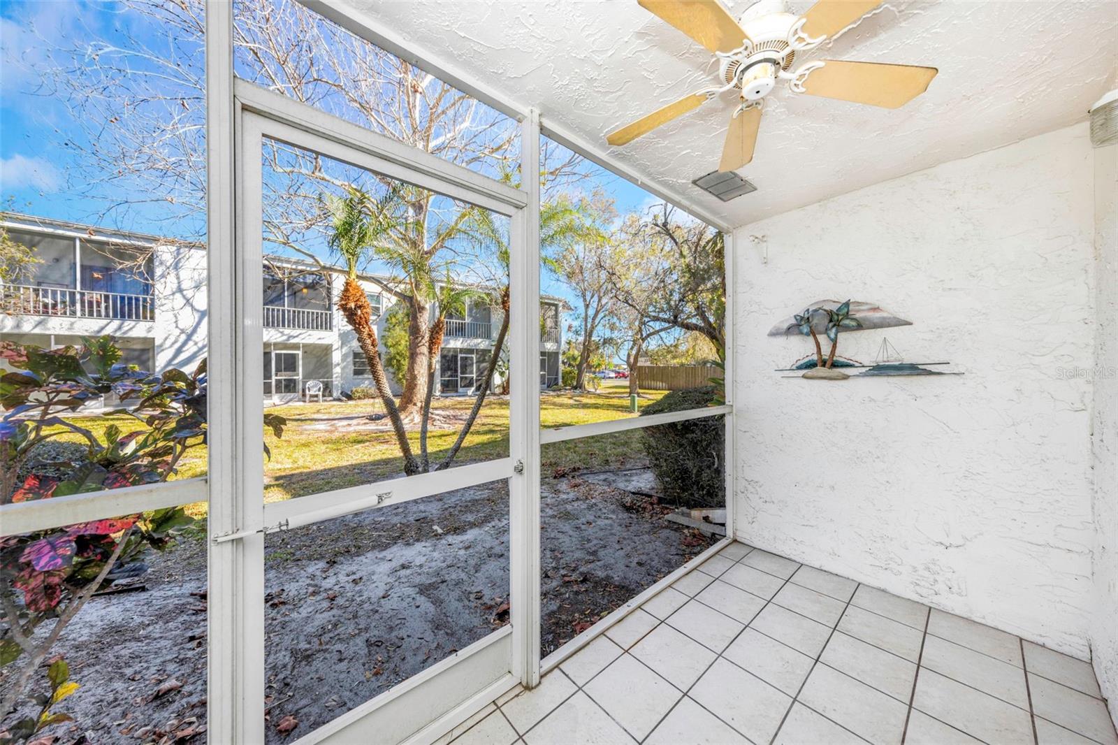 TRADEWINDS CONDO - Residential