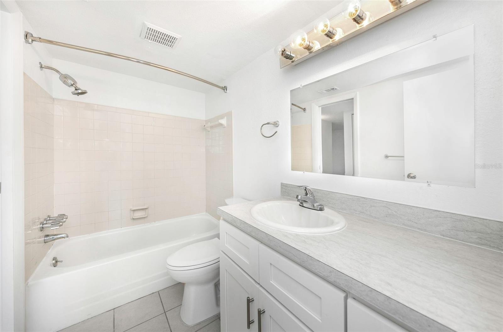 TRADEWINDS CONDO - Residential