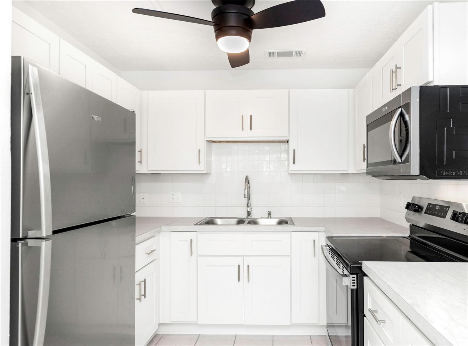 TRADEWINDS CONDO - Residential