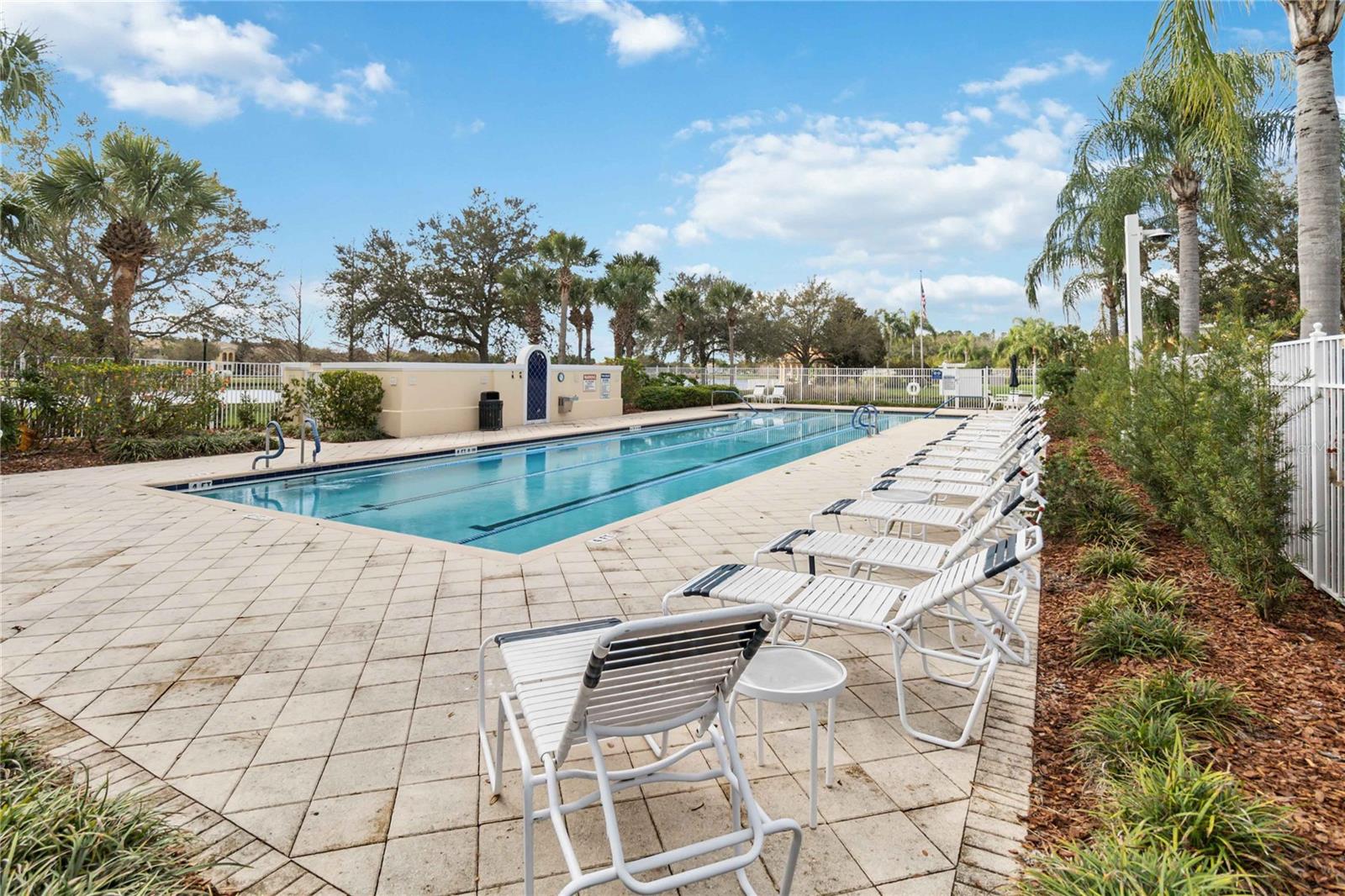 VILLAGEWALK/LK NONAA - Residential