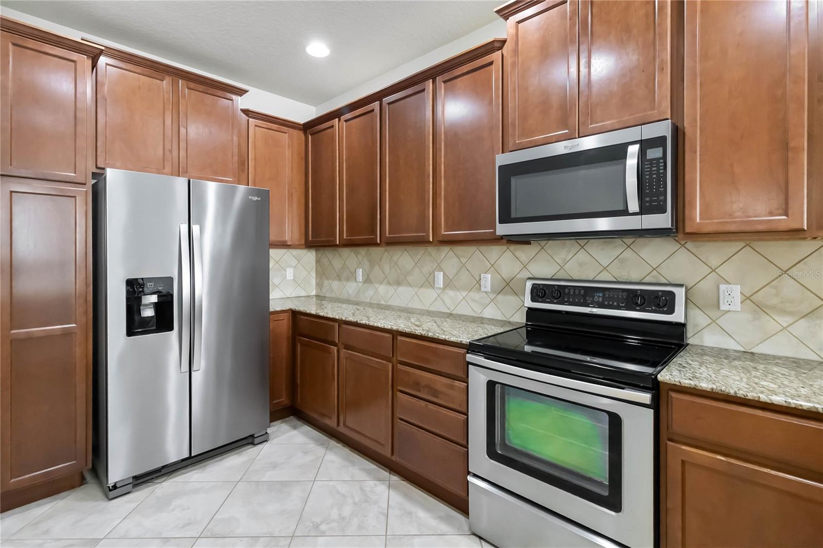 VILLAGEWALK/LK NONAA - Residential