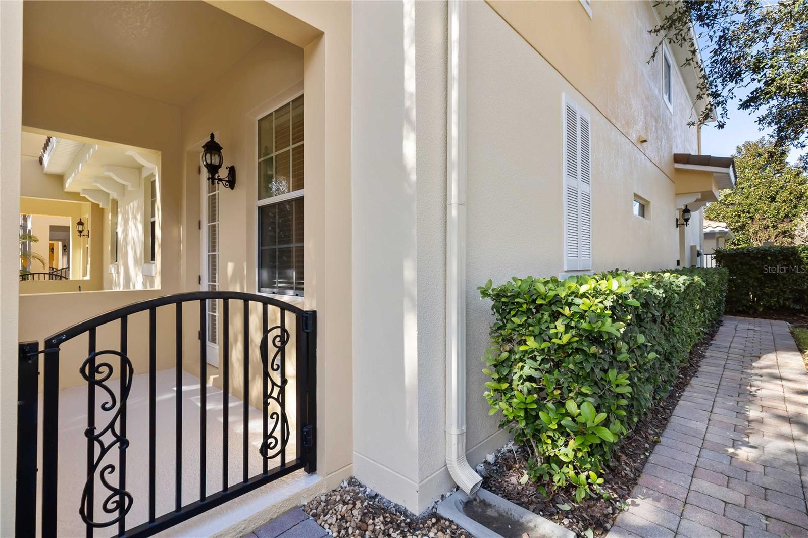 8681 LOWER VILLAGEWALK CIRCLE