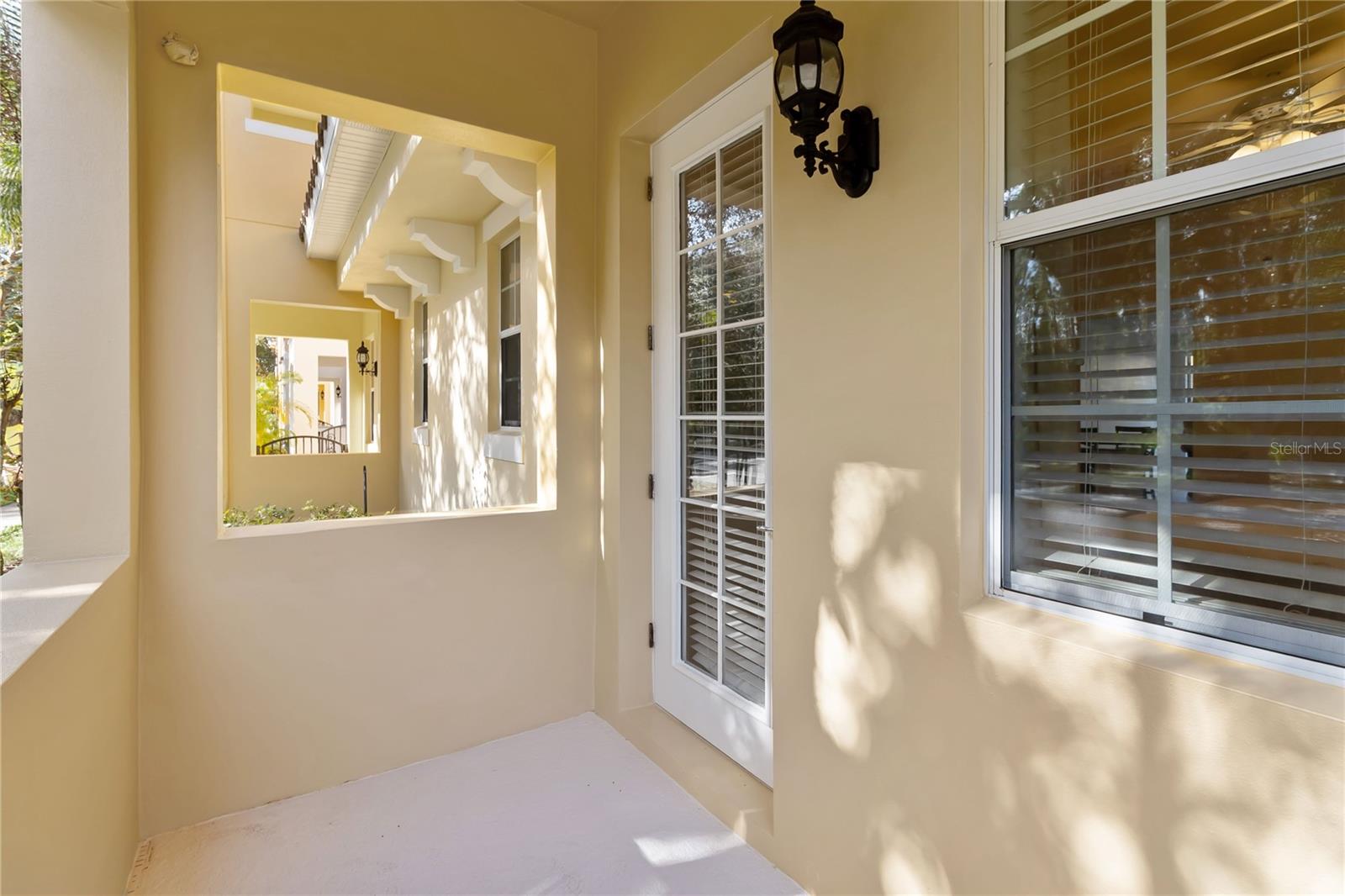 VILLAGEWALK/LK NONAA - Residential