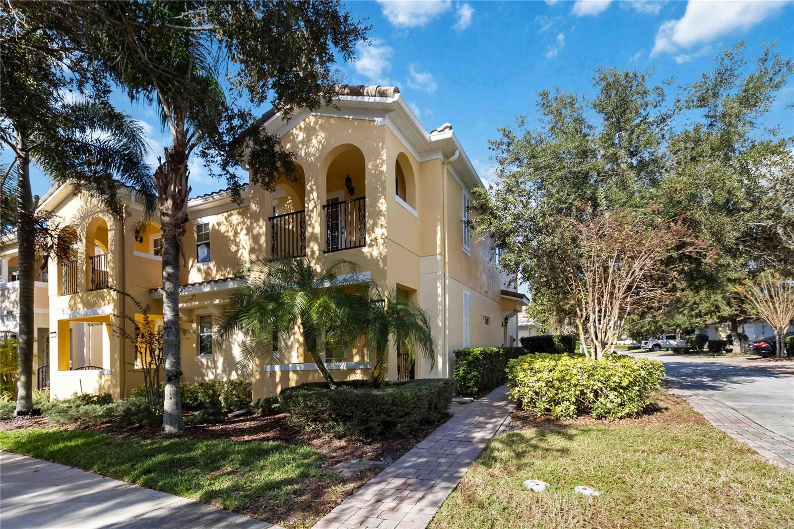 8681 LOWER VILLAGEWALK CIRCLE