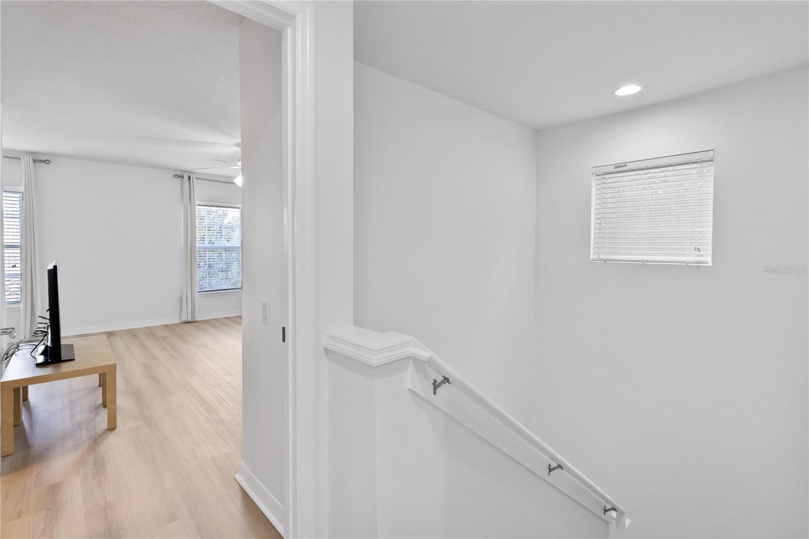 VILLAGEWALK/LK NONAA - Residential