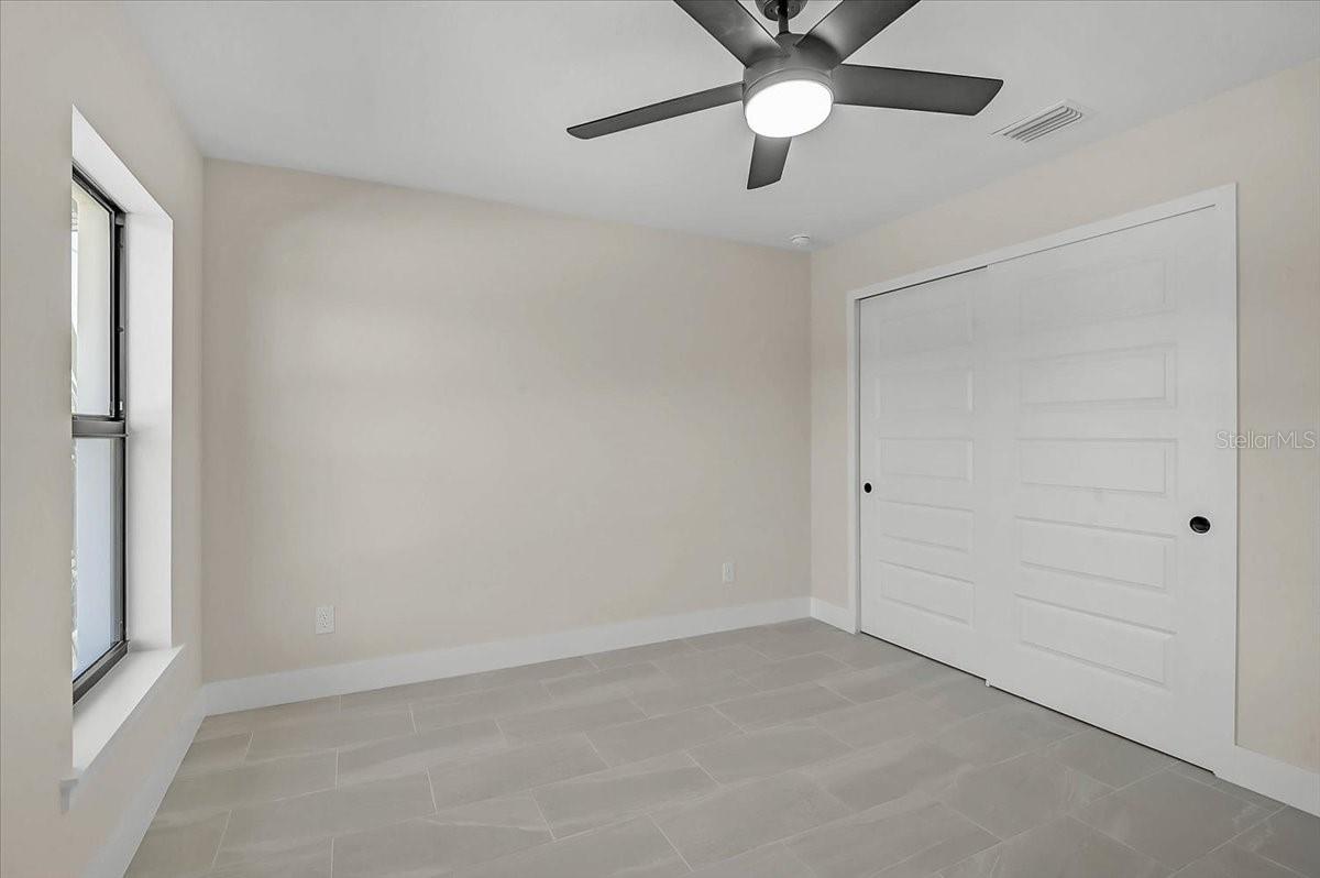 ROTONDA LAKES - Residential