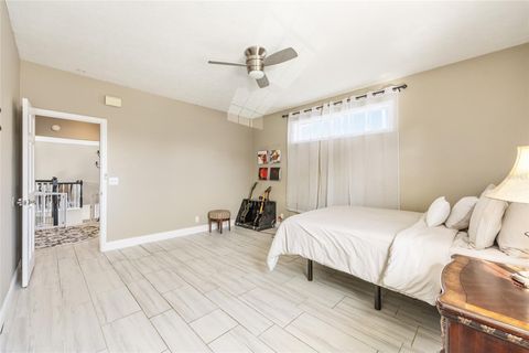 Tiny photo for 2411 SE 27th Street, Ocala, FL 34471 (MLS # OM717606)