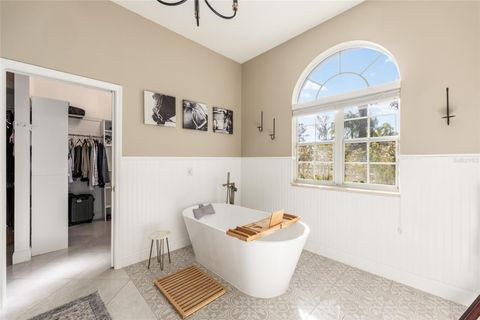 Tiny photo for 2411 SE 27th Street, Ocala, FL 34471 (MLS # OM717606)