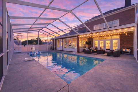 Tiny photo for 2411 SE 27th Street, Ocala, FL 34471 (MLS # OM717606)