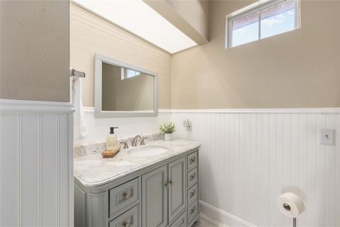 Tiny photo for 2411 SE 27th Street, Ocala, FL 34471 (MLS # OM717606)