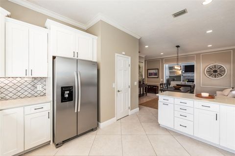 Tiny photo for 2411 SE 27th Street, Ocala, FL 34471 (MLS # OM717606)