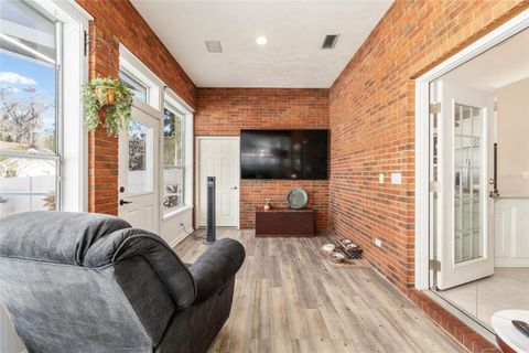 Tiny photo for 2411 SE 27th Street, Ocala, FL 34471 (MLS # OM717606)